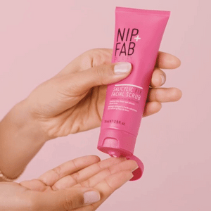 Nip+Fab Salicylic Fix Scrub