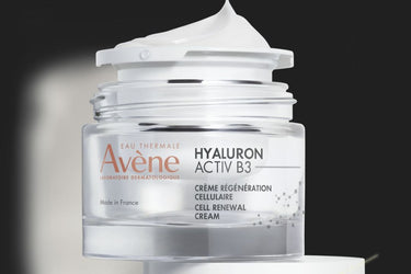 avene hyaluron range