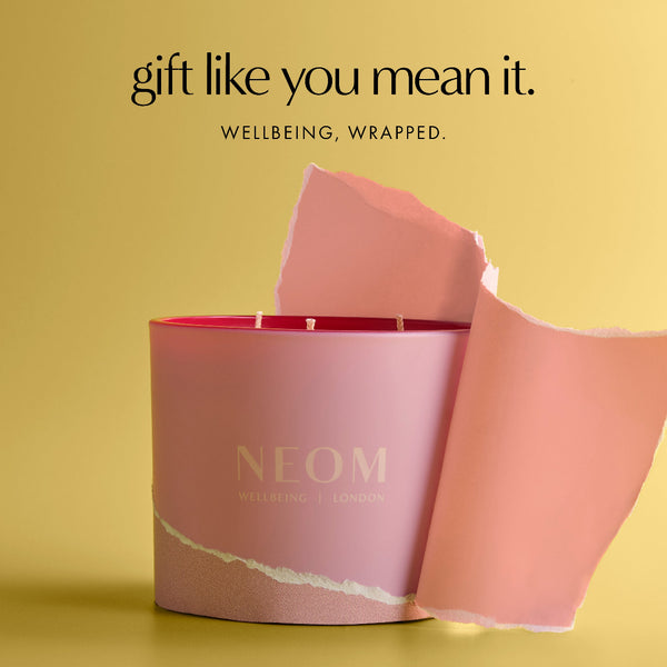 NEOM Wellbeing It’s All Rosy 3 Wick Candle 420g