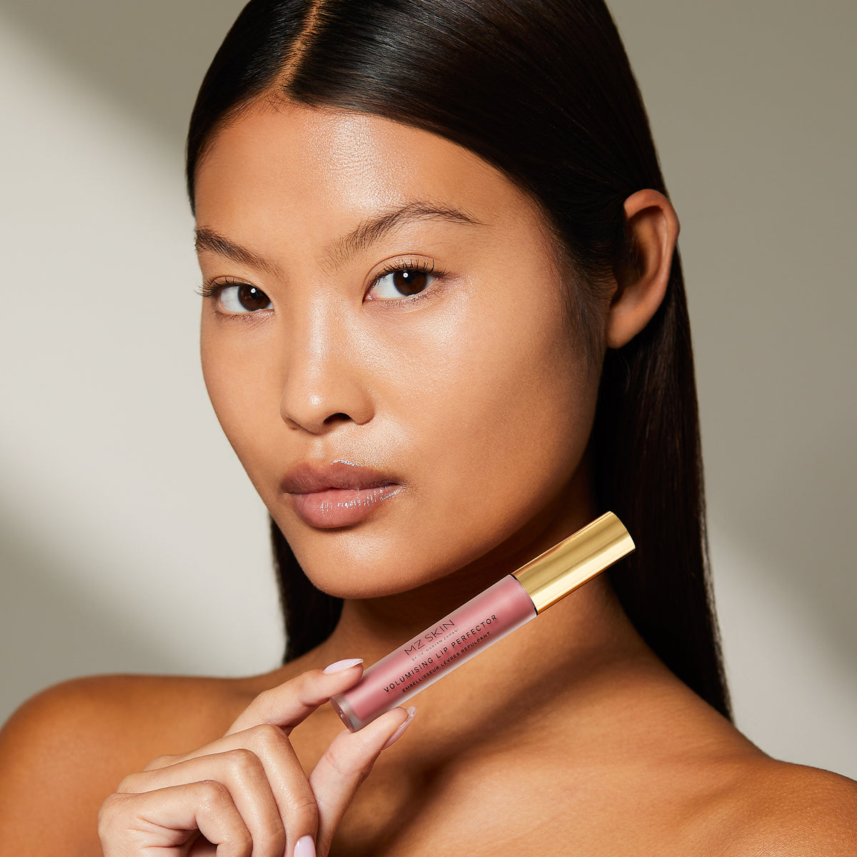 MZ SKIN Volumising Lip Perfector