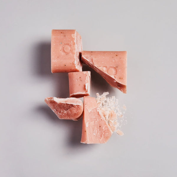 O&M Hydrate Shampoo Bar broken into 5 pieces 