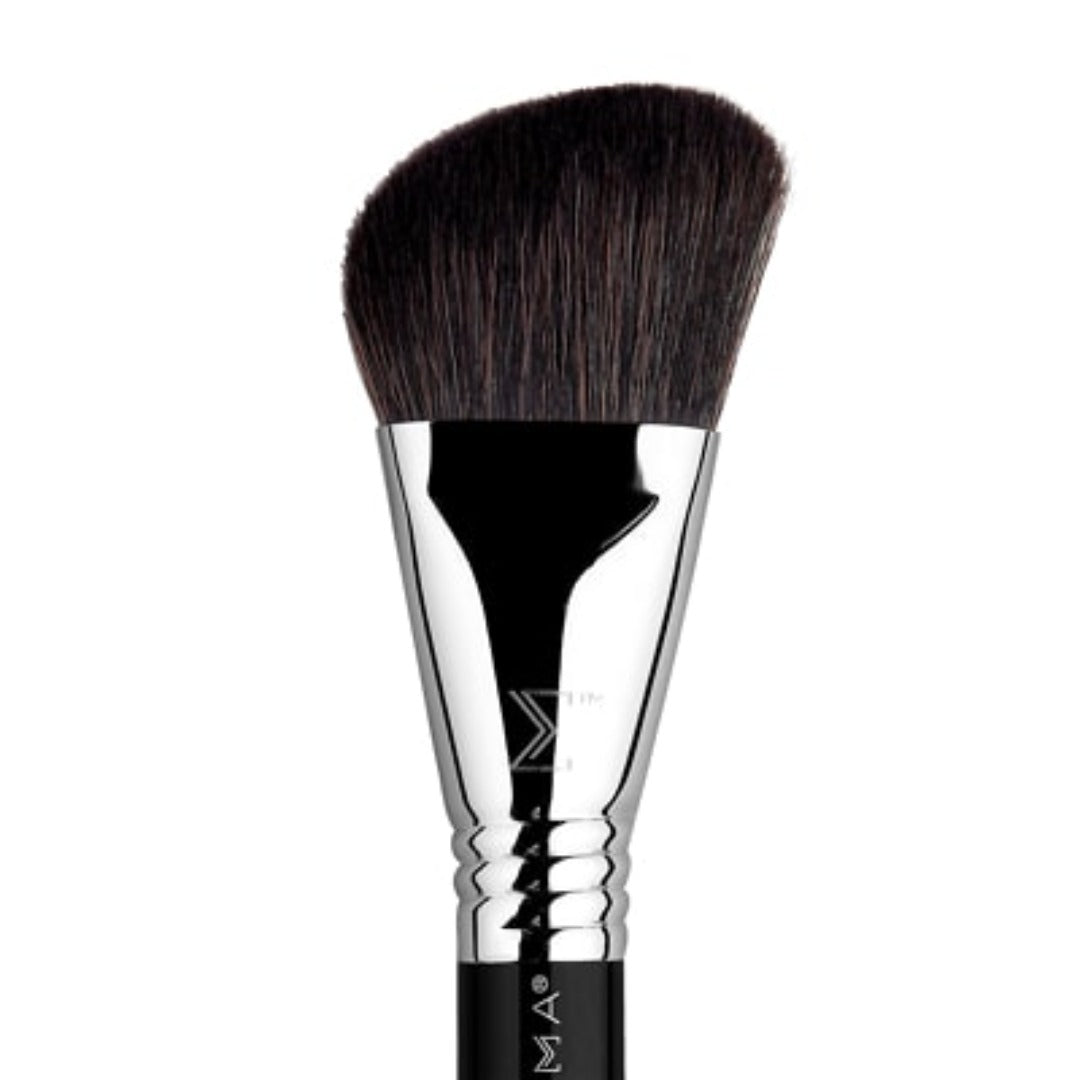 a closeup of a Sigma Beauty F23 - Soft Angled Contour